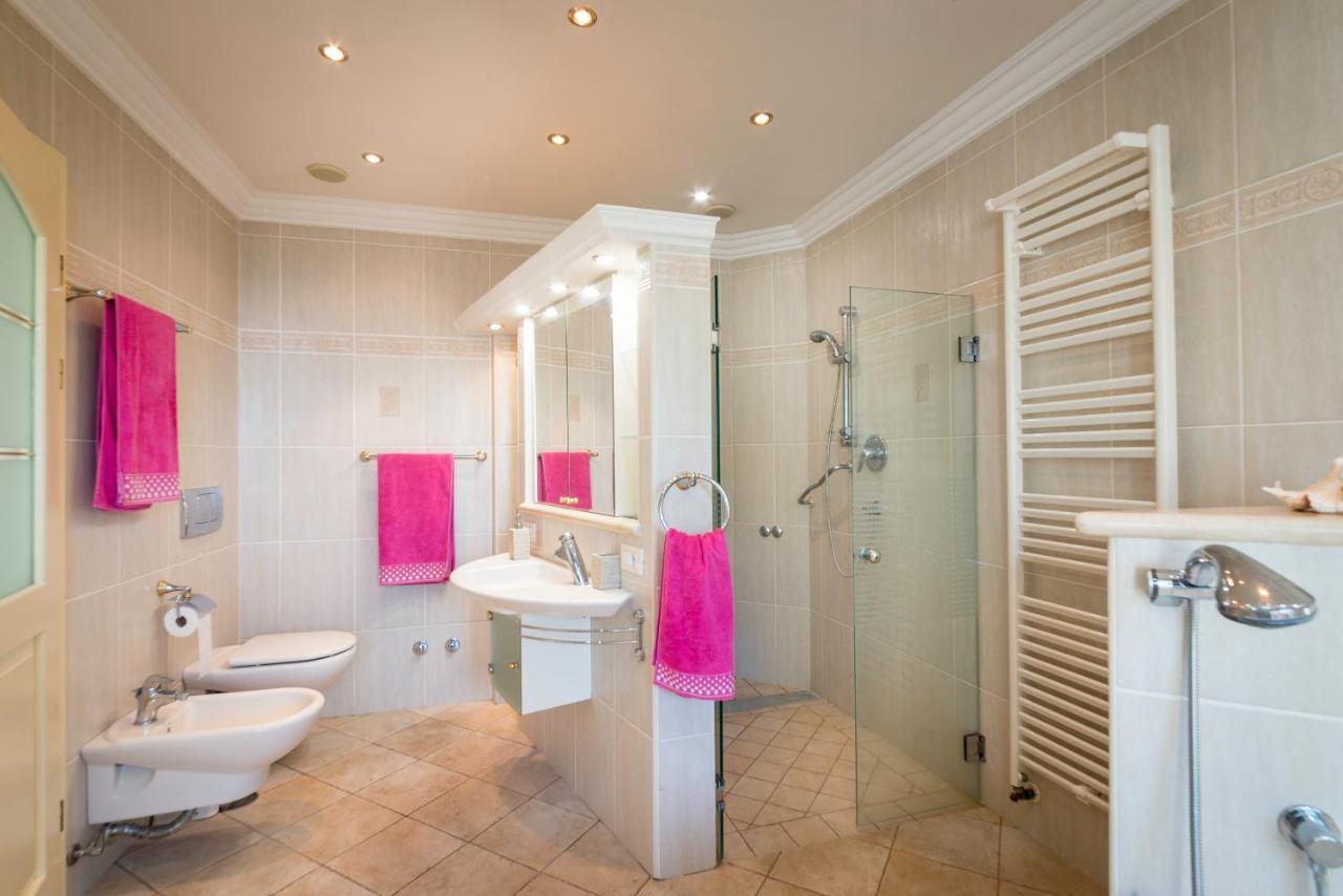 סנטה אורסולה Relaxing Villa Heated Pool Luxurious Views Massage מראה חיצוני תמונה