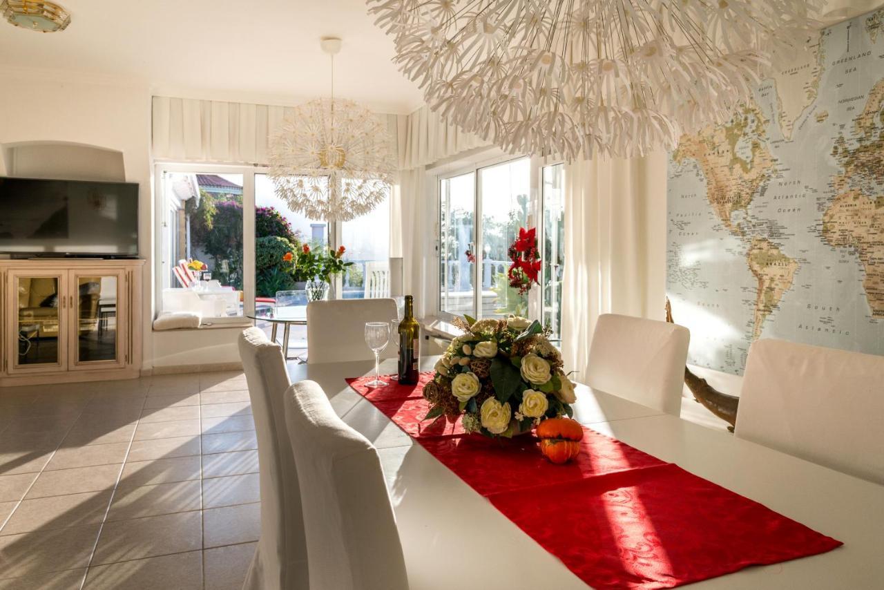 סנטה אורסולה Relaxing Villa Heated Pool Luxurious Views Massage מראה חיצוני תמונה